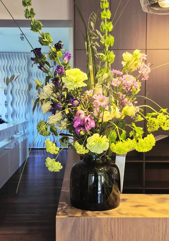 Bouquet in Gelb, Rosa und Violett